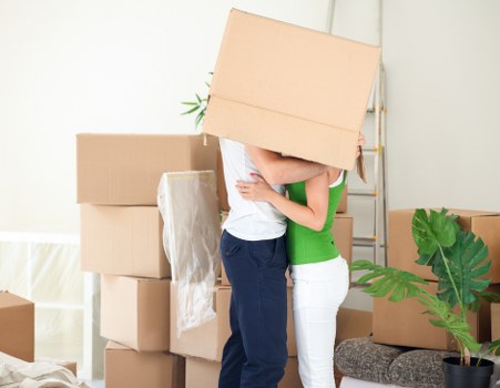 House removalists navigating a Bromley flat move with stairs